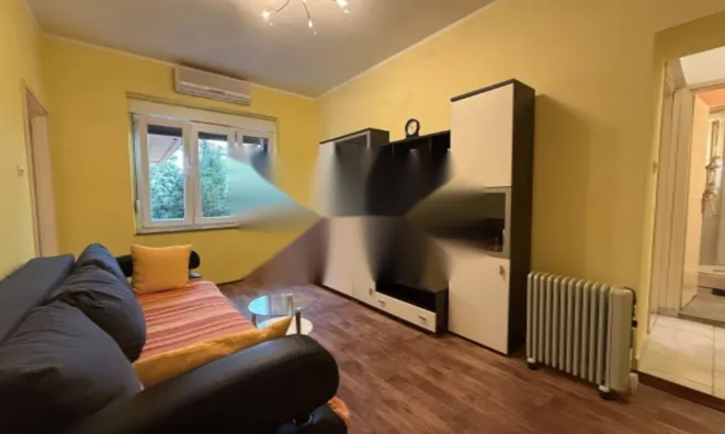 Недвижимость Двухкомнатная квартира в Центре: 4