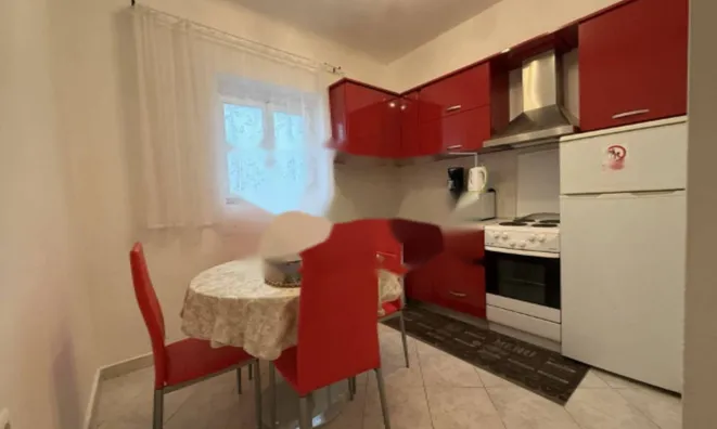 Недвижимость Двухкомнатная квартира в Центре: 5