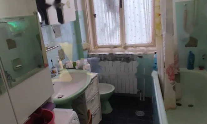 Недвижимость Трехкомнатная квартира Центр: 6