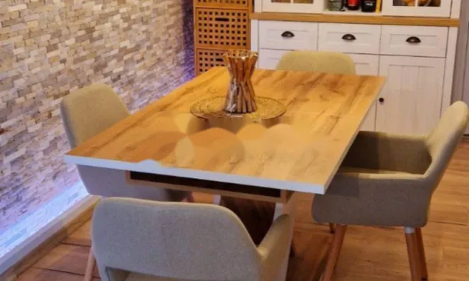 Недвижимость Двухкомнатная квартира в центре: 8