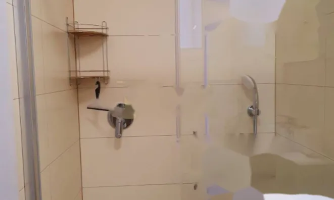 Недвижимость Двухкомнатная квартира в центре: 17