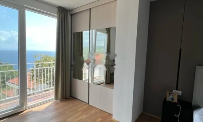 Недвижимость Трехкомнатная квартира Побри: 15