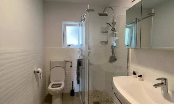 Недвижимость Трехкомнатная квартира Побри: 22