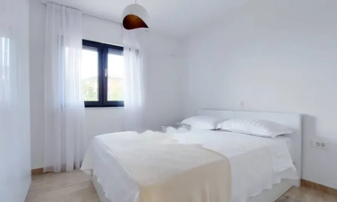 Недвижимость Дом в Побри, Воло̀скo, Опатия: 18