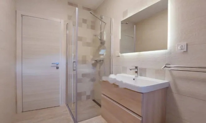 Недвижимость Дом в Побри, Воло̀скo, Опатия: 28