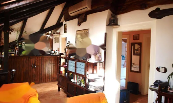 Недвижимость Четырехкомнатная квартира Центр: 2