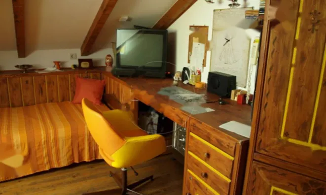 Недвижимость Четырехкомнатная квартира Центр: 6