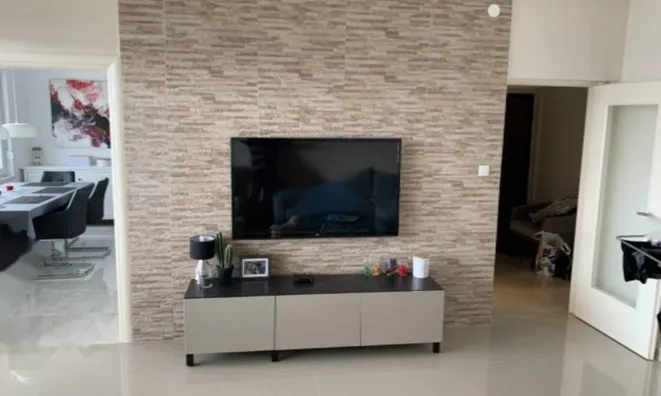 Недвижимость Трехкомнатная квартира Ичичи: 9