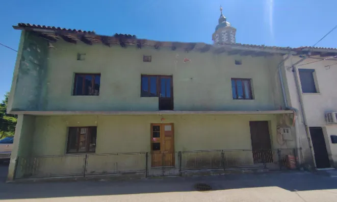 Недвижимость Дом с террасой Вртовин: 1