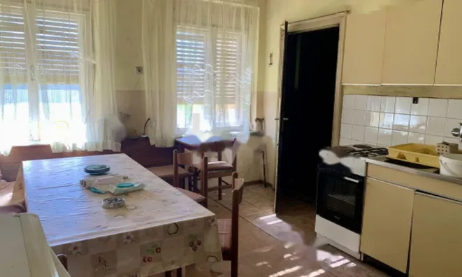 Недвижимость Дом в Сердике: 3