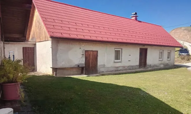 Недвижимость Дом на вершине холма: 1