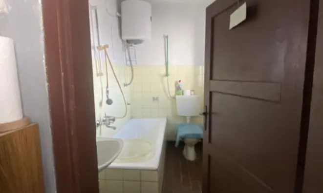 Недвижимость Дом на вершине холма: 7