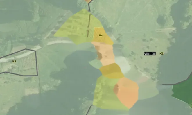 Недвижимость Дом на вершине холма: 12