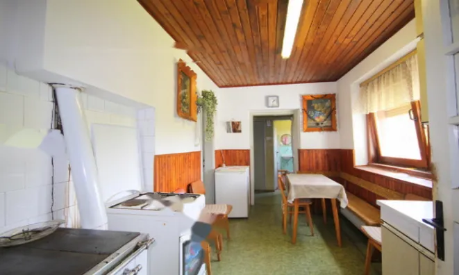 Недвижимость Дом, Войско: 6