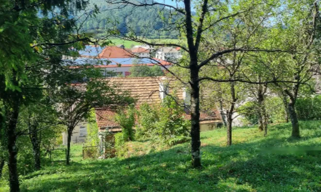 Недвижимость Дом, Содражица, Завода: 21