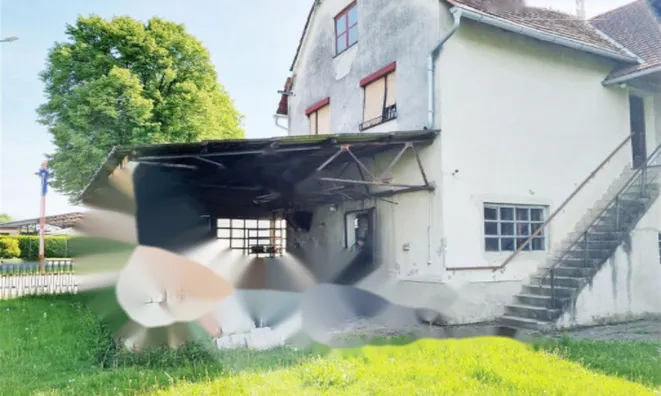 Недвижимость Дом, Цветник: 4