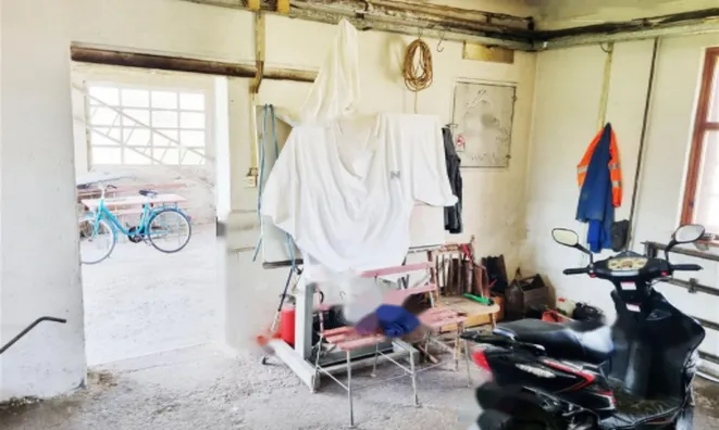 Недвижимость Дом, Цветник: 7