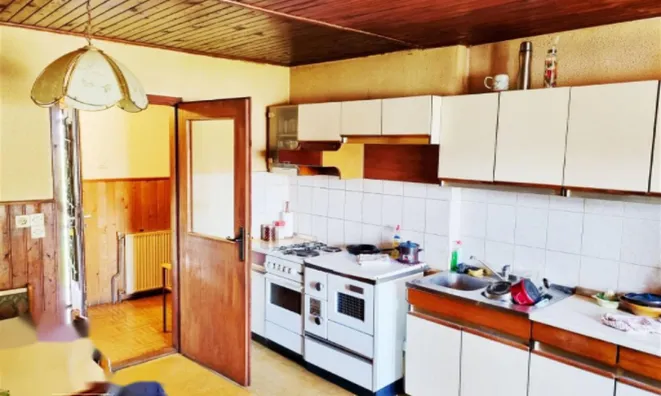 Недвижимость Дом, Цветник: 12