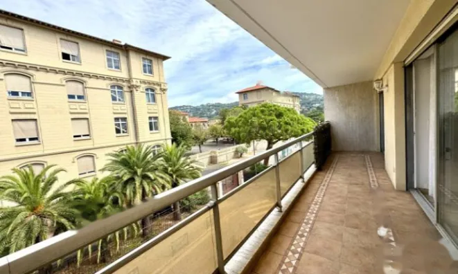 Недвижимость Apartment Carnot Cannes: 10