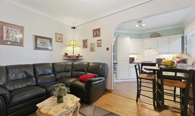 Недвижимость Neasden Lane: 5