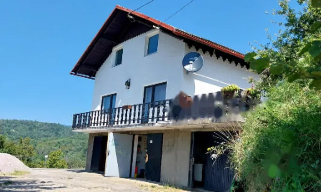 Недвижимость Дом в Радовице: 1