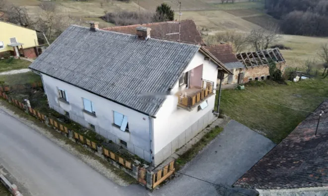 Недвижимость Дом, Моравске-Топлице: 3