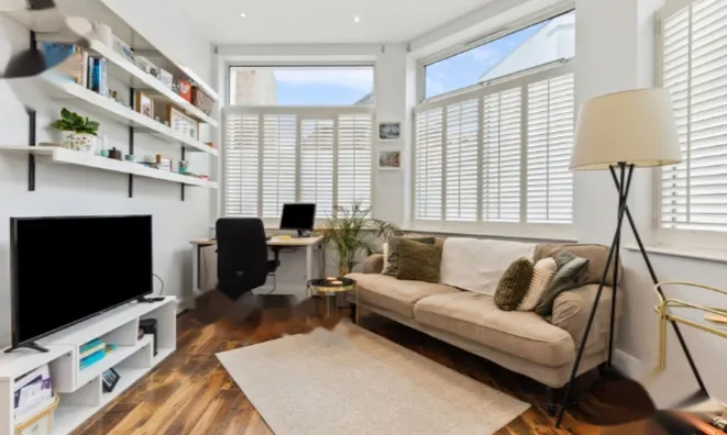 Недвижимость Greyhound Road, Fulham: 4