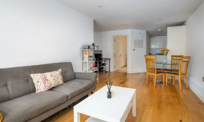 Недвижимость Buckhurst Street: 7