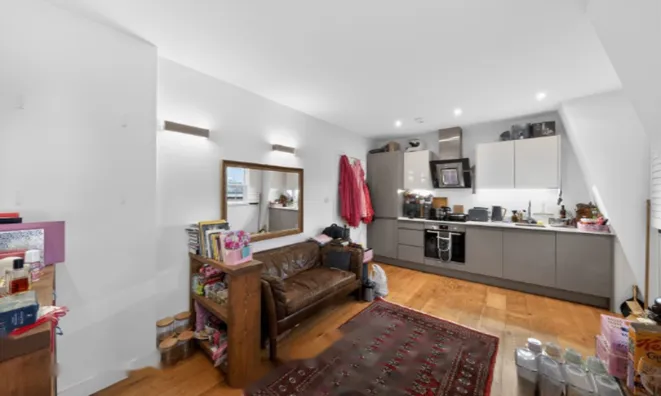 Недвижимость East Street: 17