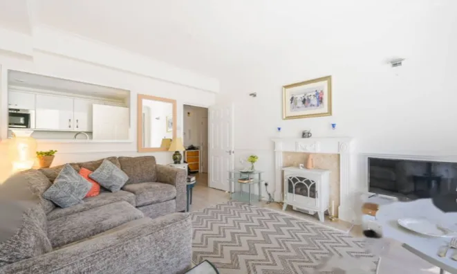 Недвижимость Cartwright Street, Tower Hill: 4