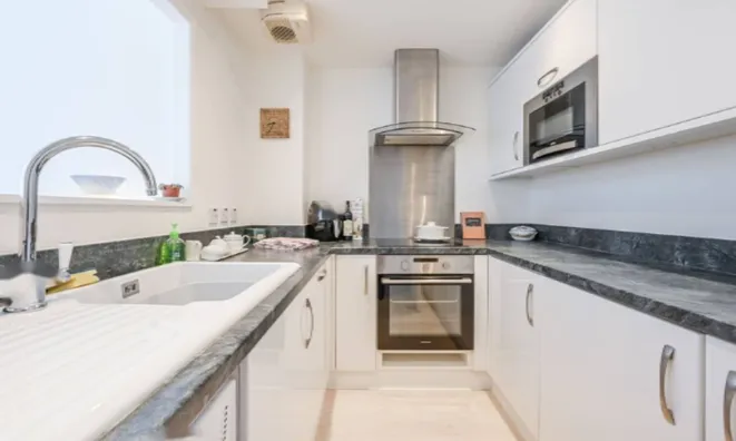 Недвижимость Cartwright Street, Tower Hill: 7