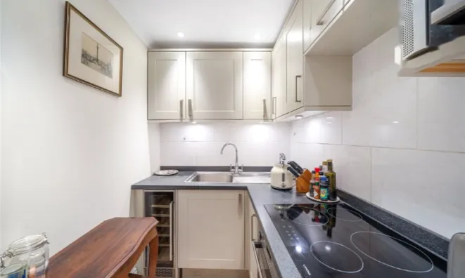 Недвижимость Sutherland Street, Pimlico: 1