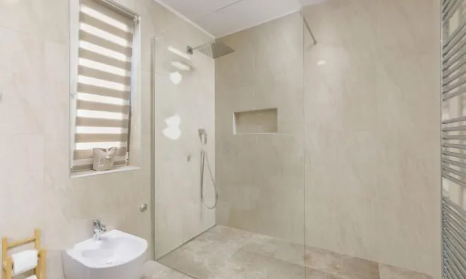 Недвижимость Дом, Прадэ, У Школы: 19