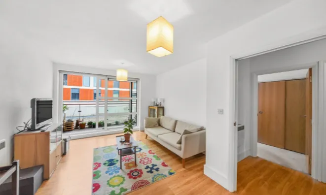 Недвижимость Cornell Square, Nine Elms: 2