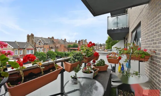 Недвижимость Church Road: 7