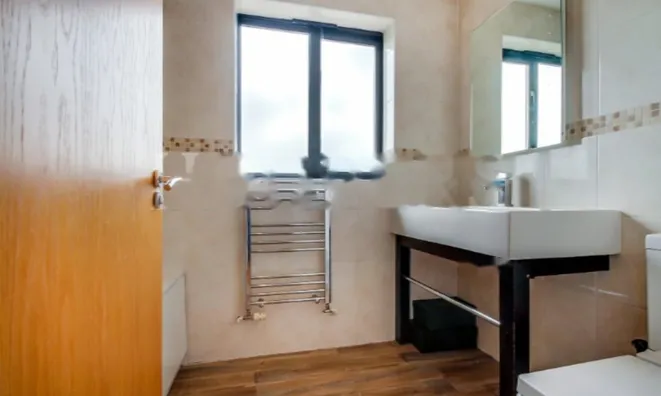 Недвижимость Leeland Way: 3