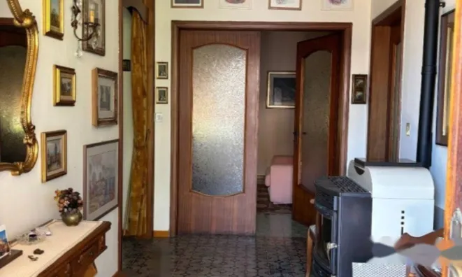 Недвижимость Четырехкомнатная квартира в центре города Горице: 1