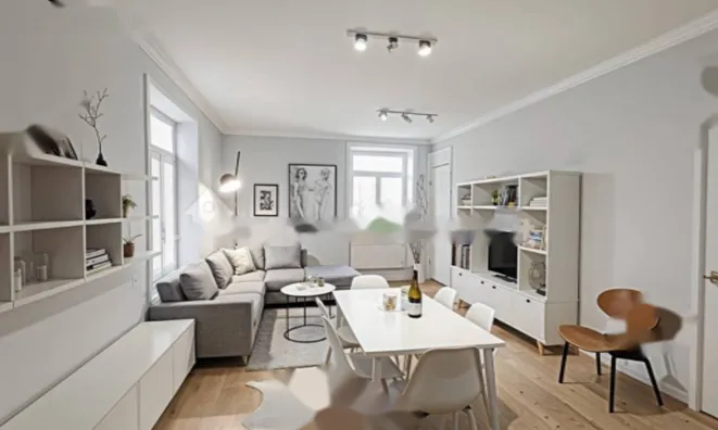 Недвижимость Трехкомнатная квартира в центре: 6