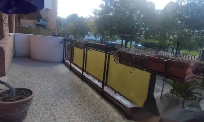 Недвижимость Четырехкомнатная квартира: 6