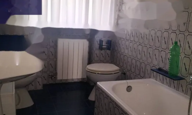 Недвижимость Четырехкомнатная квартира: 15