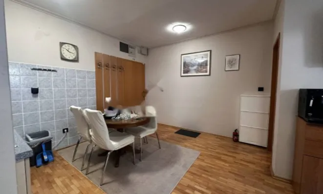 Недвижимость Двухкомнатная Квартира Центр: 4