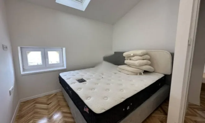 Недвижимость Трехкомнатная квартира в Центре: 7