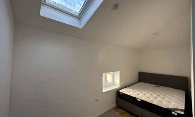 Недвижимость Трехкомнатная квартира в Центре: 8