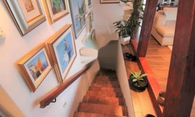 Недвижимость Трехкомнатная квартира Центр: 12