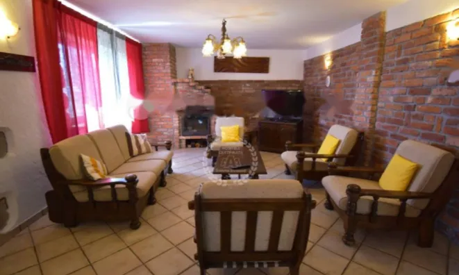 Недвижимость Дом в Ичичи, Околице опатии: 18