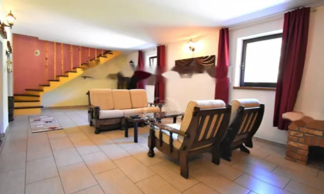 Недвижимость Дом в Ичичи, Околице опатии: 26