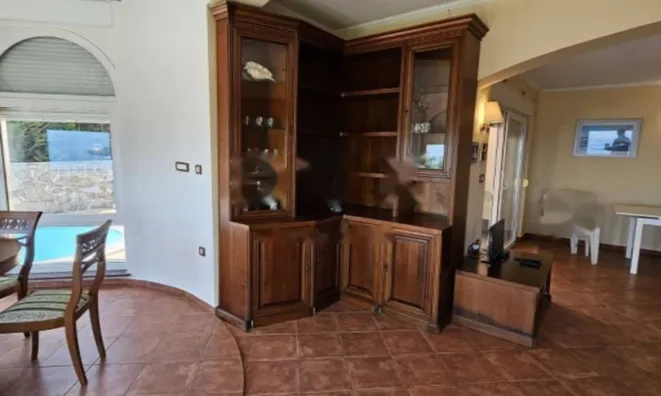 Недвижимость Четырехкомнатная квартира в Центре: 20