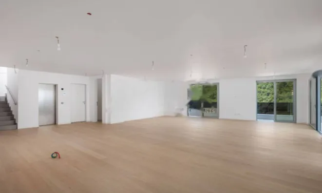 Недвижимость Четырехкомнатная квартира в центре Опатии: 3