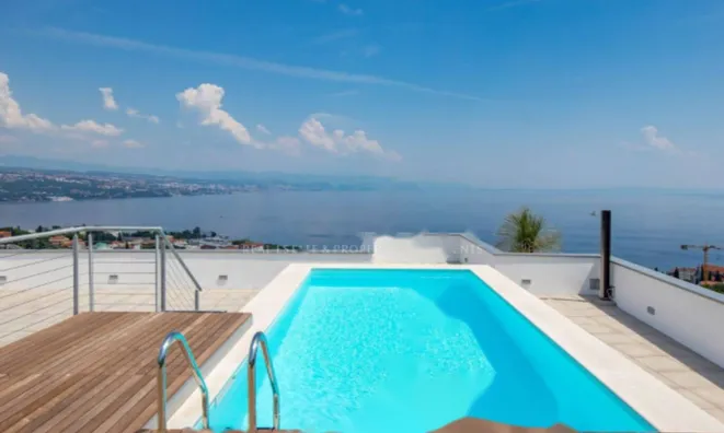 Недвижимость Четырехкомнатная квартира в центре Опатии: 4