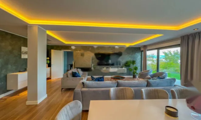 Недвижимость Семейный дом 400 м², Опатия: 6